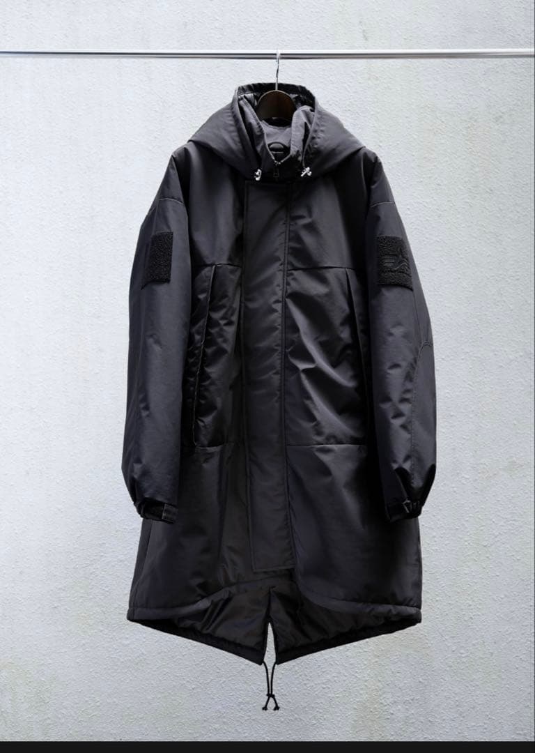 MBハイエンドモンスターパーカ by ALPHA INDUSTRIES