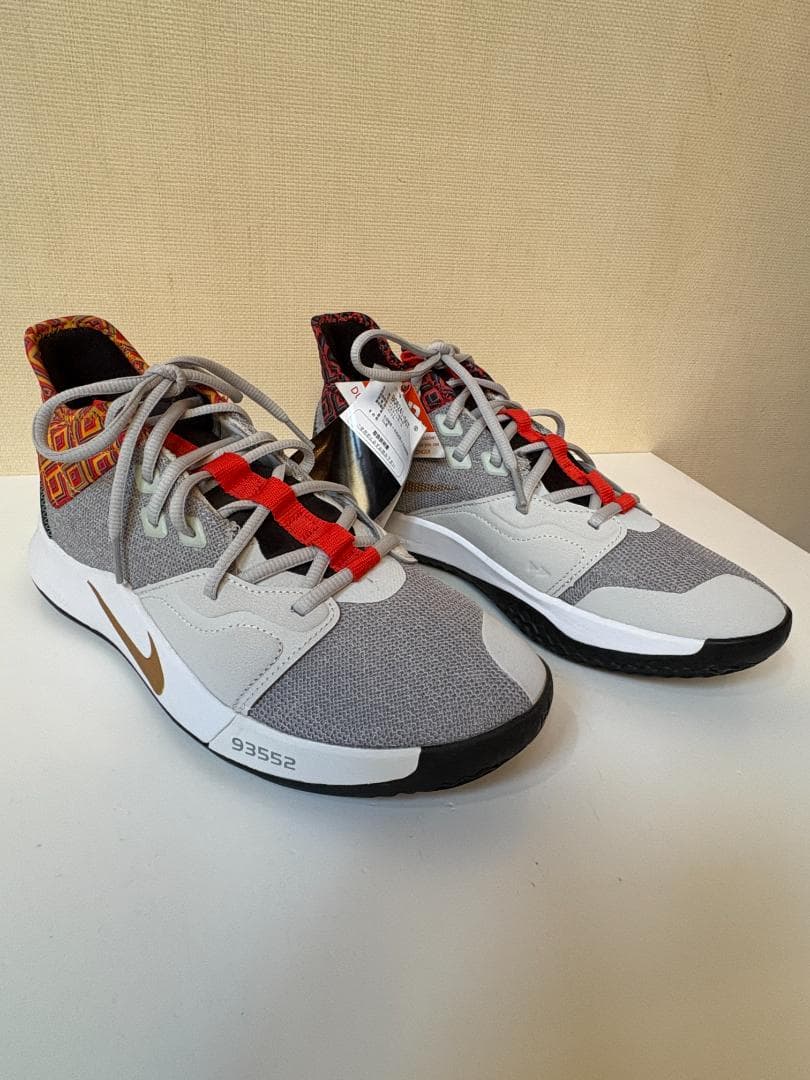 ☆NIKE☆ PG3 Paul e 3 バスケットボールシューズ