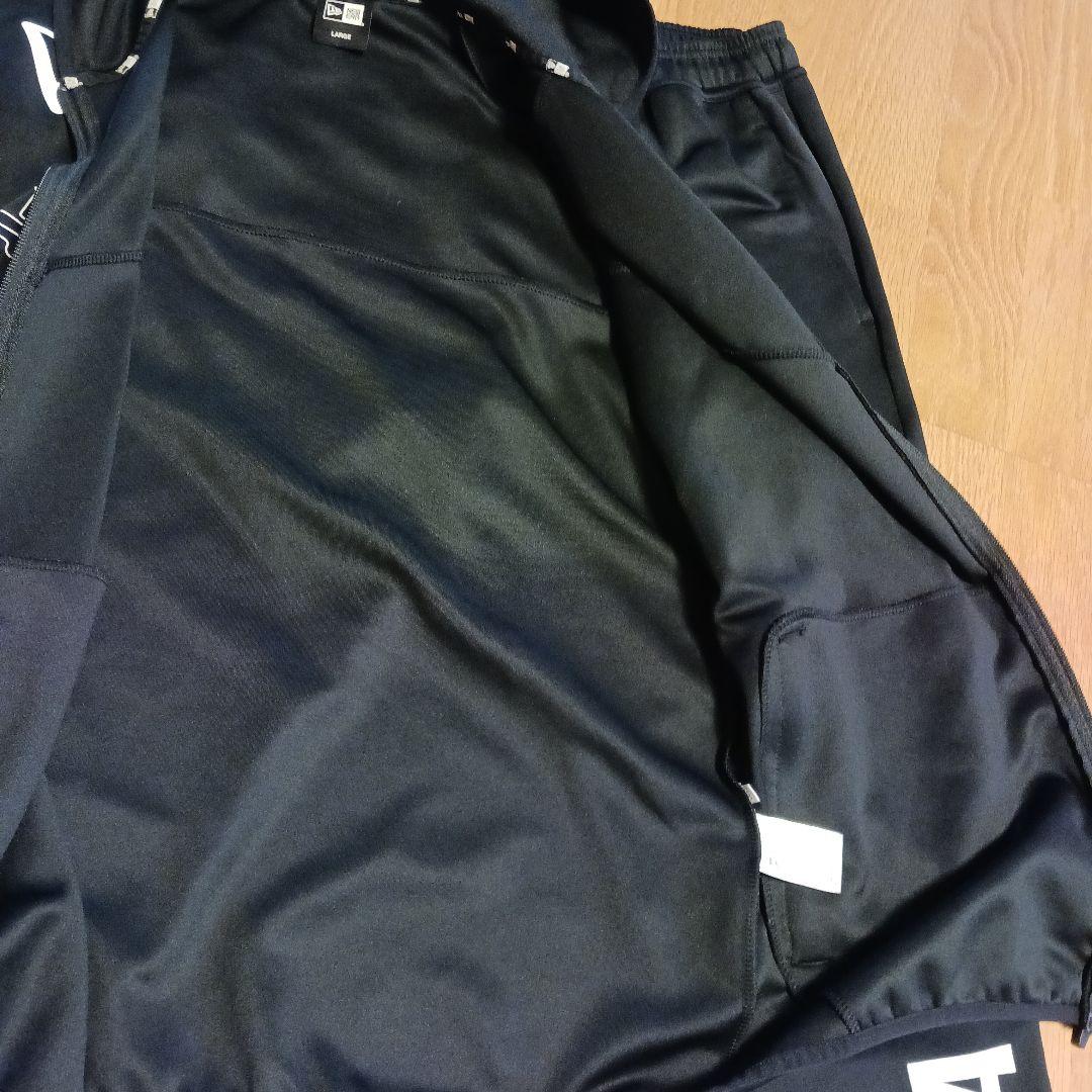 【ニューエラ 】美品 セットアップ ジャージ上下 ロゴプリント ブラック L　黒