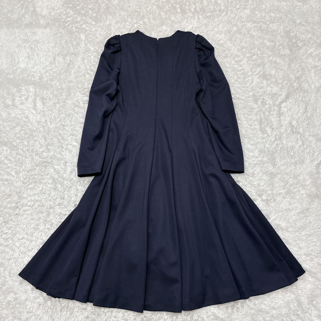 【CELFORD】セルフォード パフスリーブ Vネック フレアワンピース 濃紺