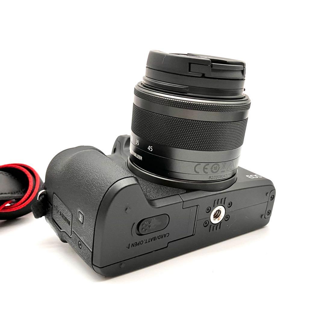 Wi-Fi対応♪ Canon EOS Kiss M ブラック 15-45mm