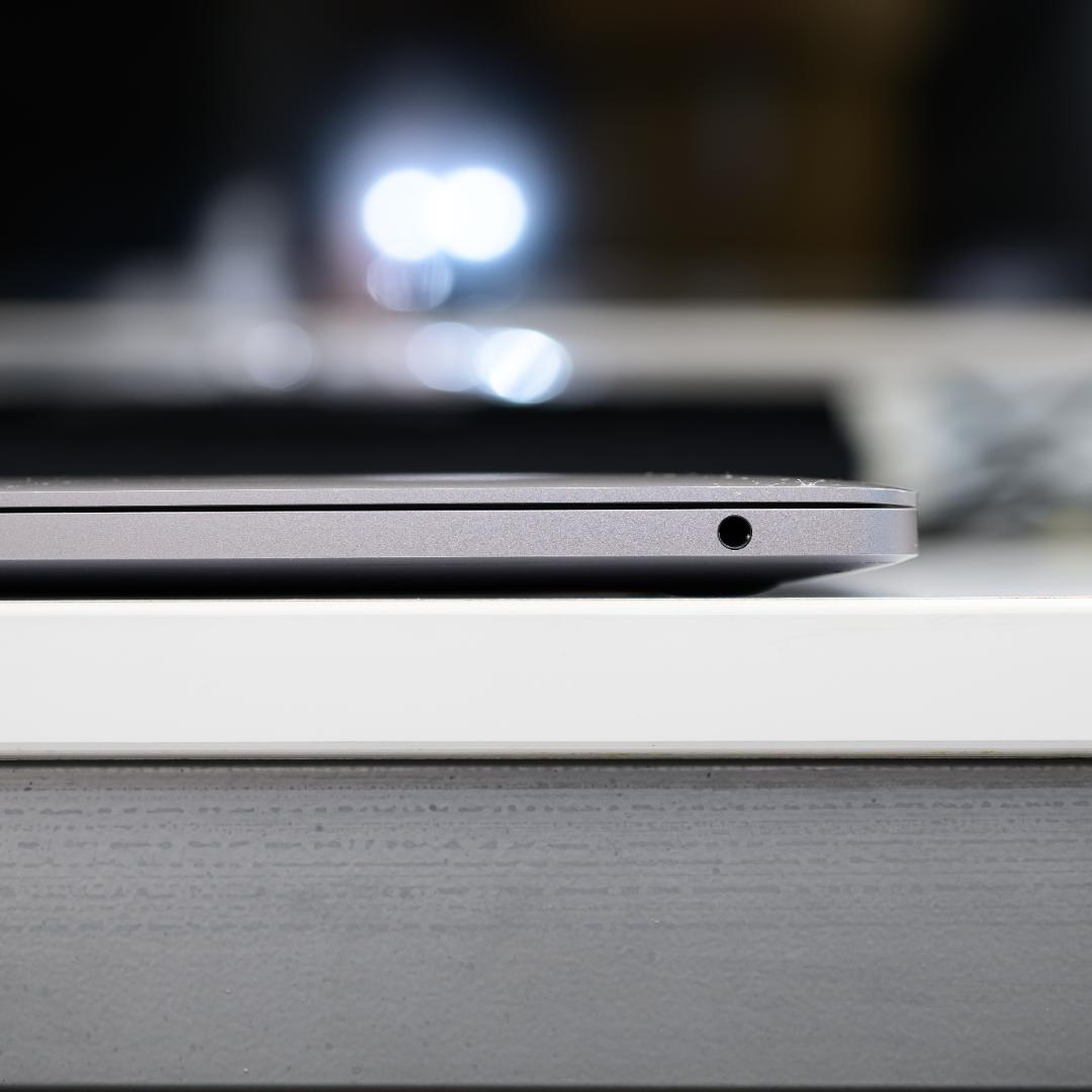 MacBook本体 MacBook Pro 13 2017 Intel i5 8GB/128GB