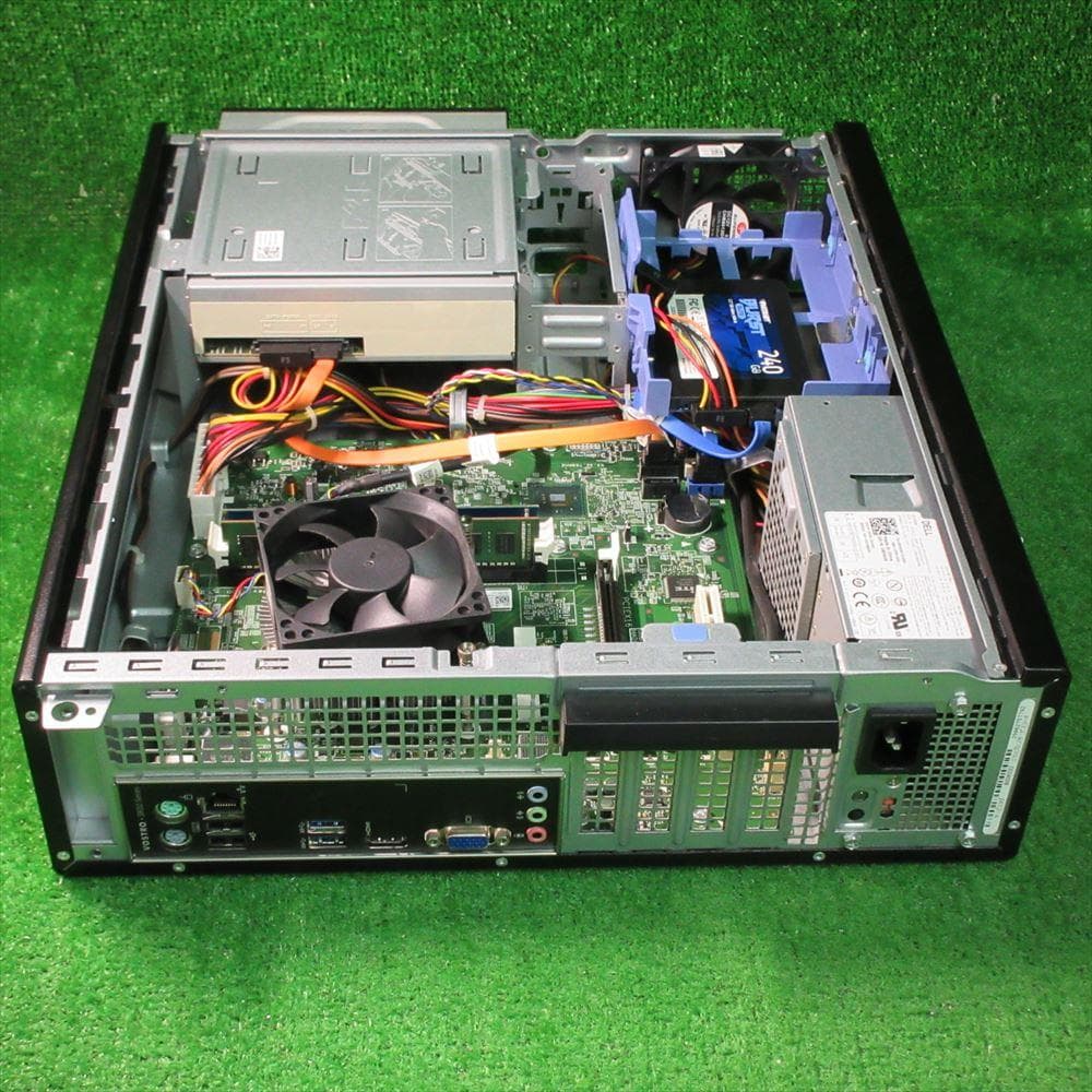 整備済 Windows7 新品SSD240GB メモリ8GB XPモード有