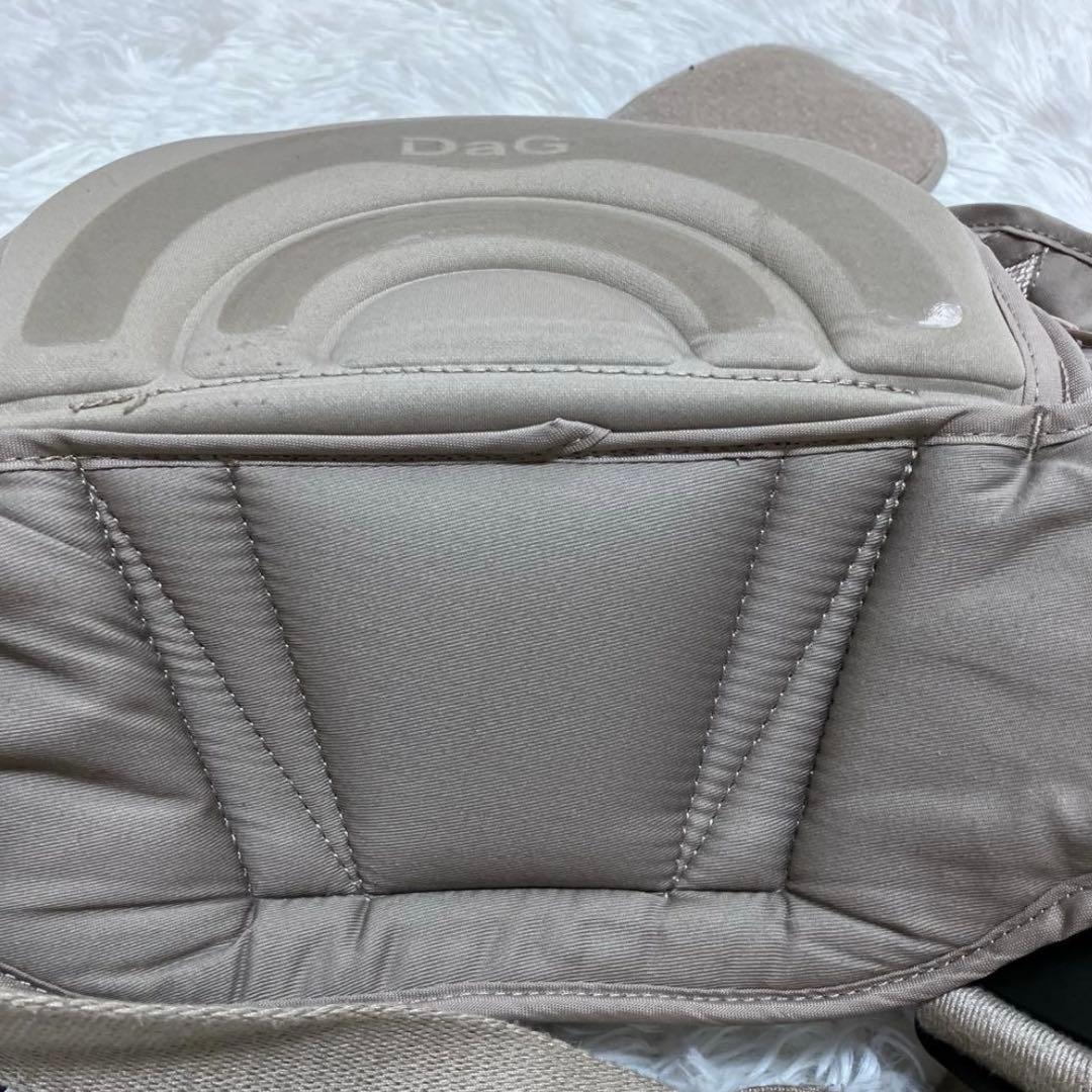 テラスベビー　大人気　ベージュ　ヒップシート