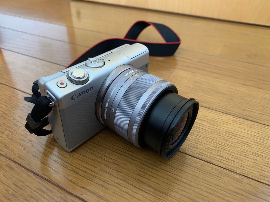【中古品】Canon ミラーレス一眼カメラEOS M100+付属品セット