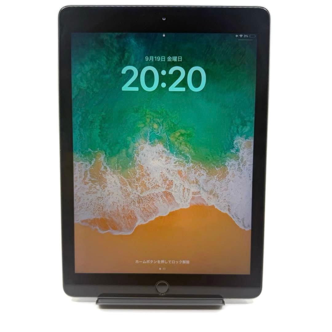 iPad 第6世代128G Wifi グレー
