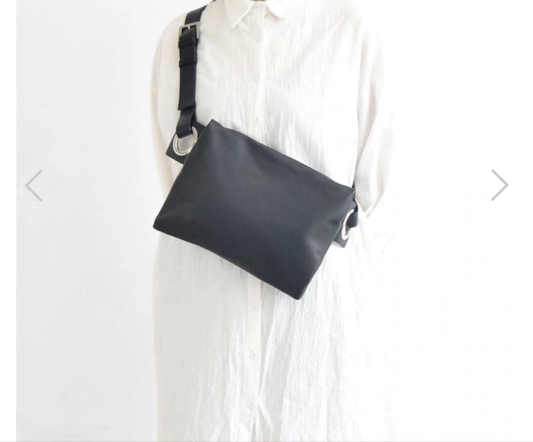 【hatome】ボディバッグMサイズ