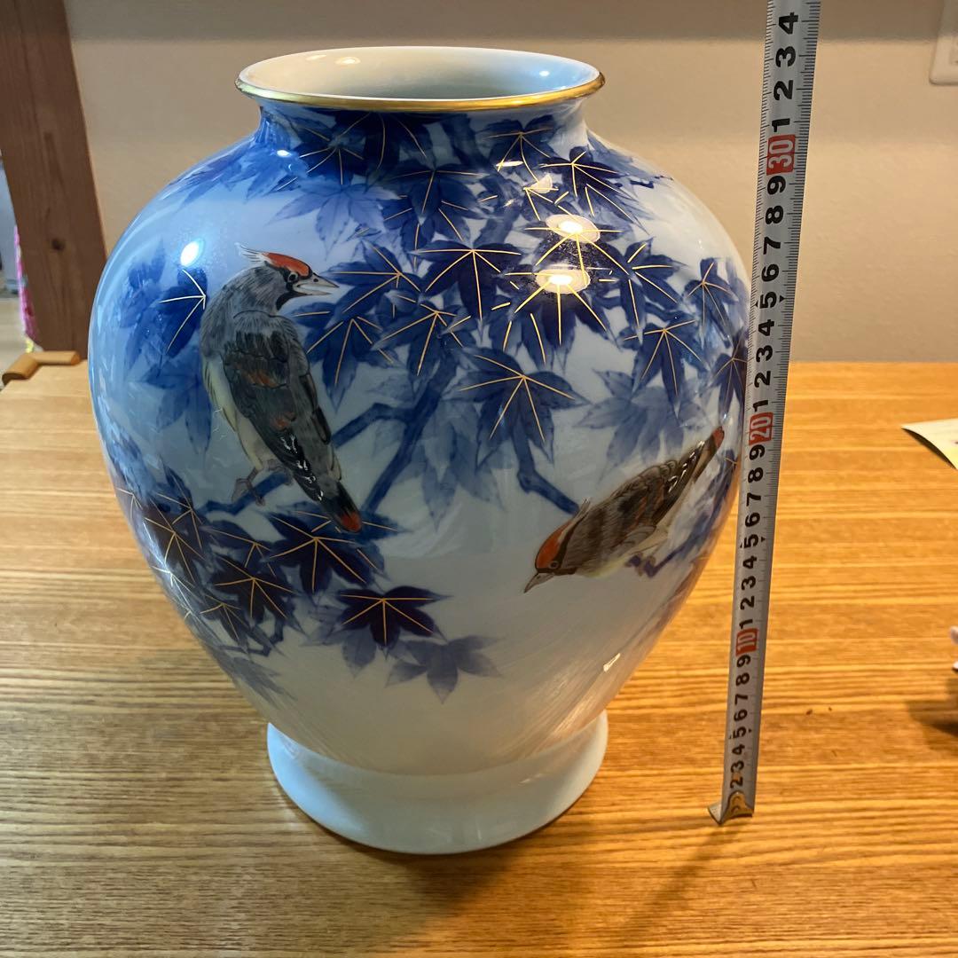 美品　深川製磁　宮内庁御用達　官窯染付　鳥絵　　花瓶1個　高さ約32センチ