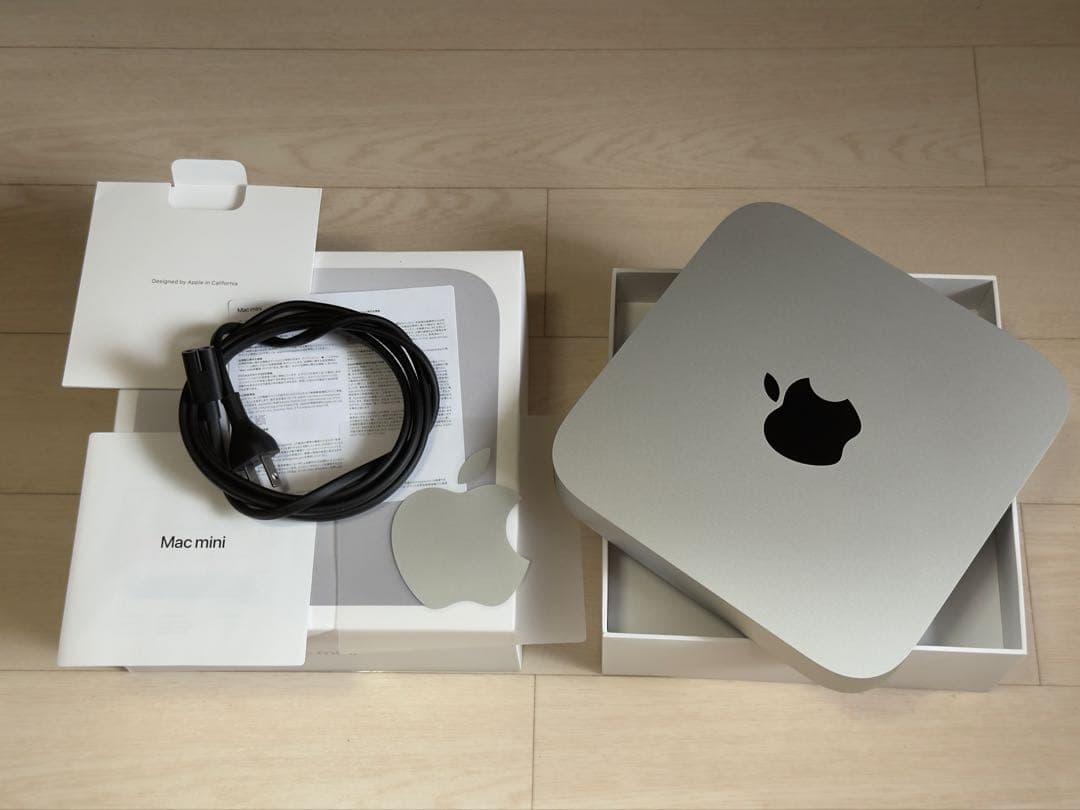 Mac mini M2 シルバー (2023) 8GB/256GB