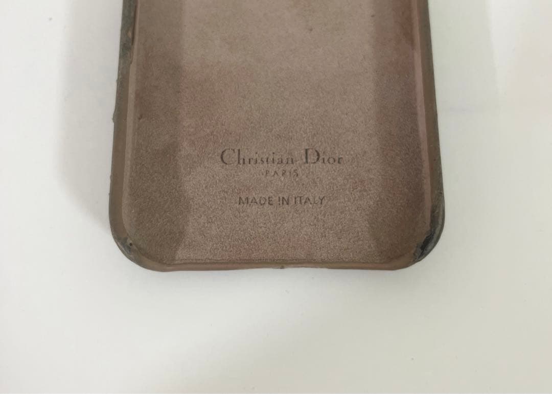 iPhoneケース　ディオール