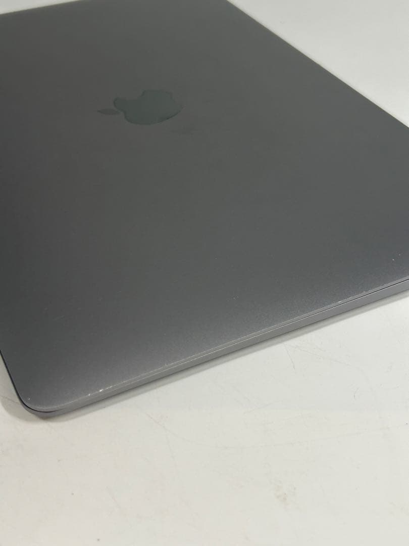 MacBook Air A2337 M1 8GB SSD 256GB 充電20回