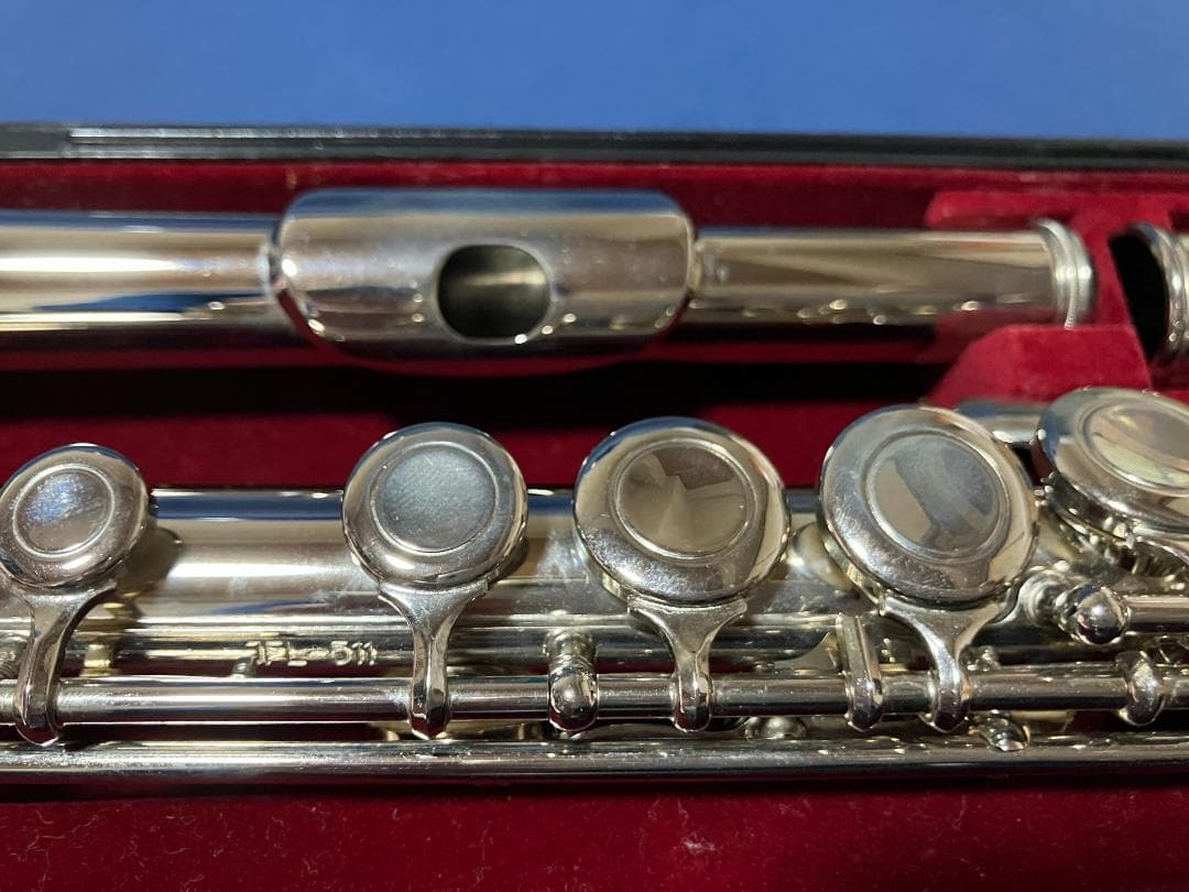 JUPITER フルート本体・ケース・楽譜・メンテナンスアクセサリー　セット