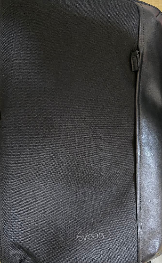 Evoon トラベルバックパック2.0 容量27～40L