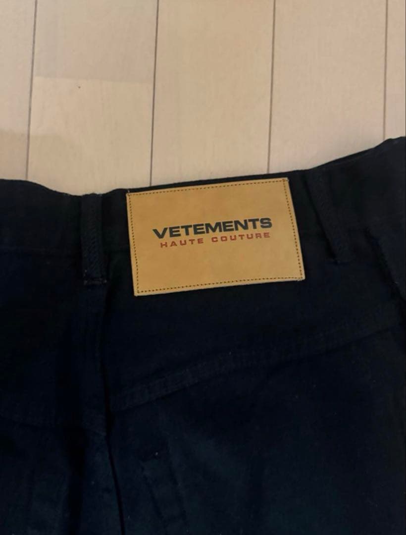 パンツ VETEMENTS DESTROYEDBAGGY JEANS 28