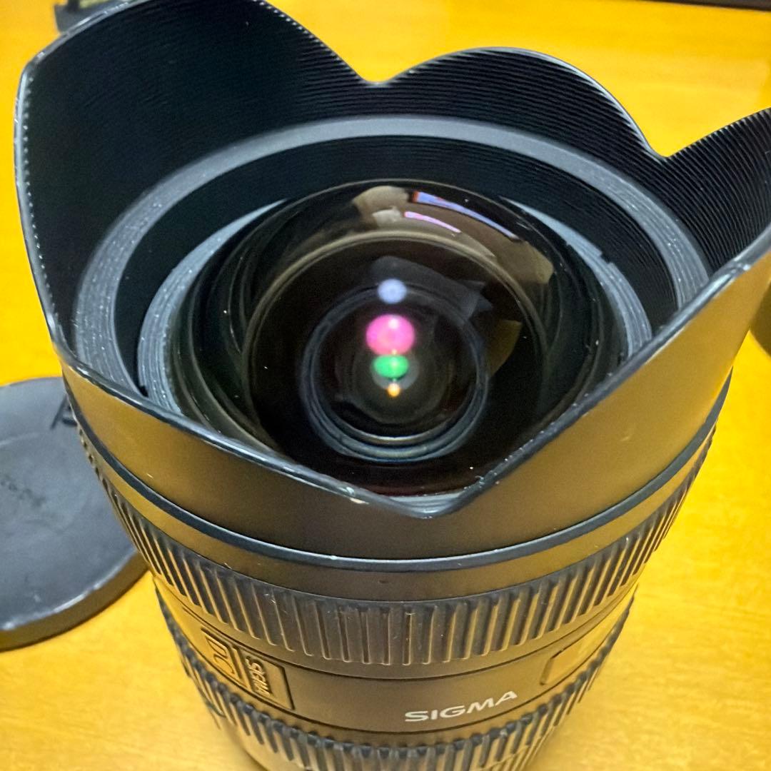 8-16mm 1:4.5-5.6 HSM ズームレンズ　広角
