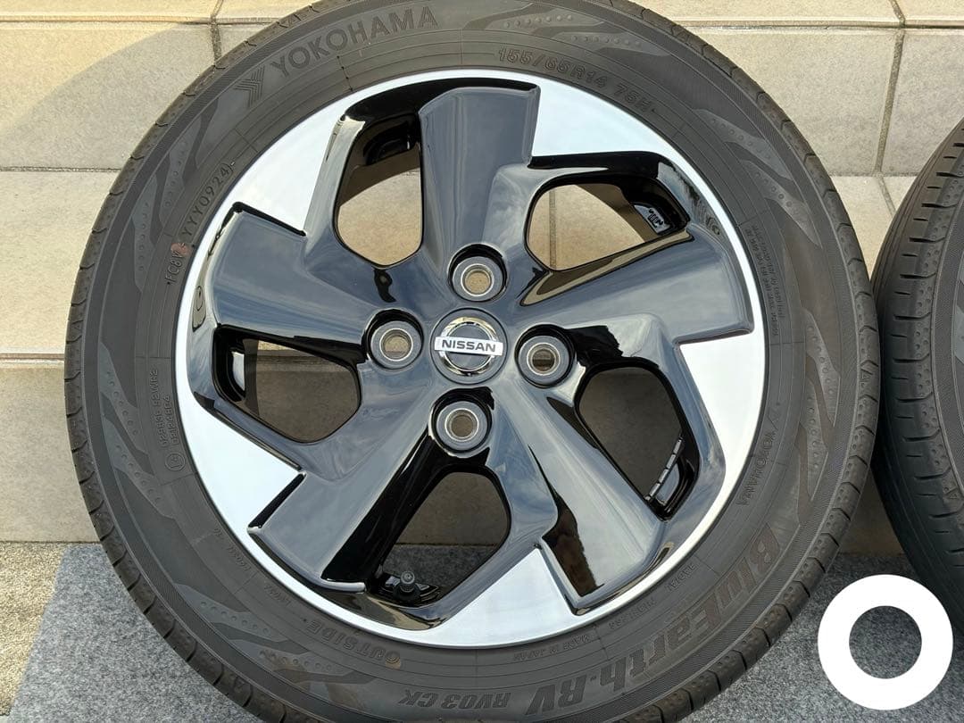 【商談中】日産ルークス 純正タイヤホイール 4本セット