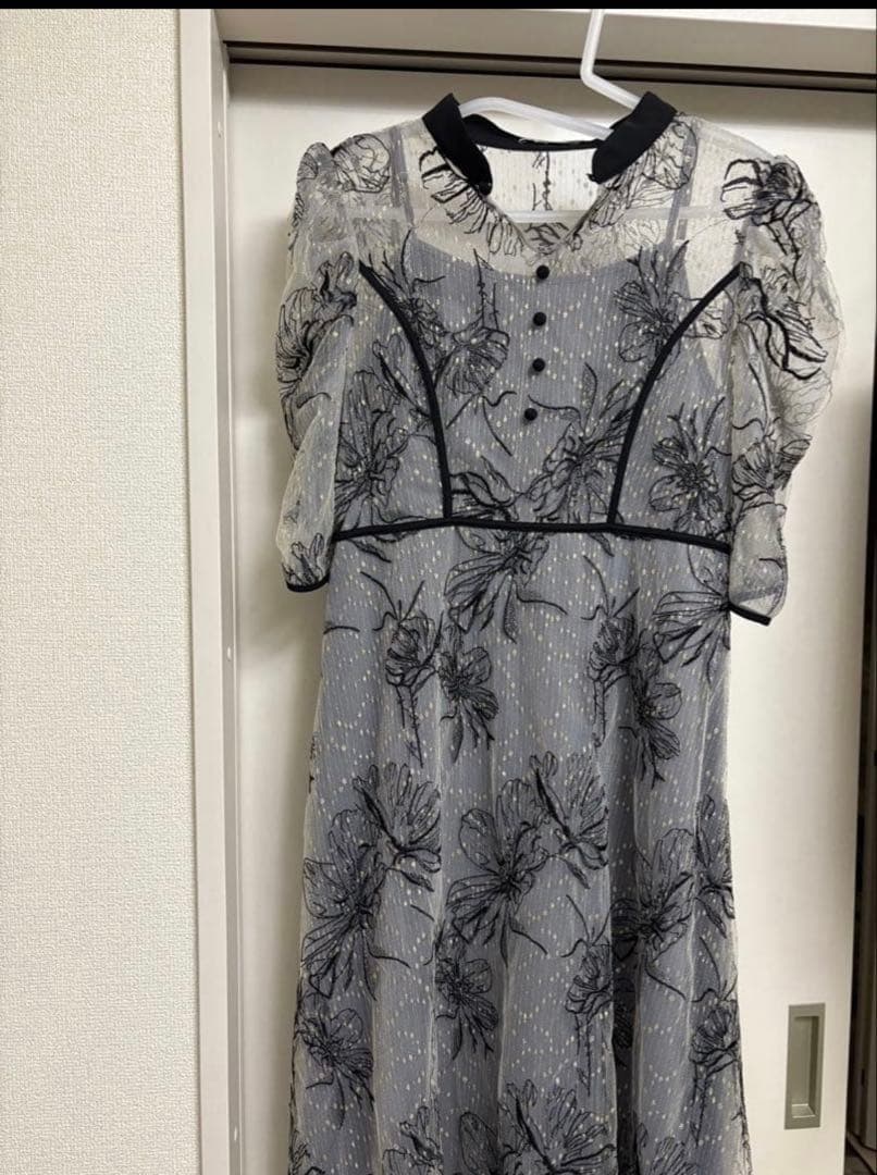 leja パーティードレス