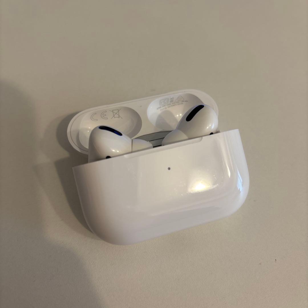 【美品】AirPods pro 第1世代