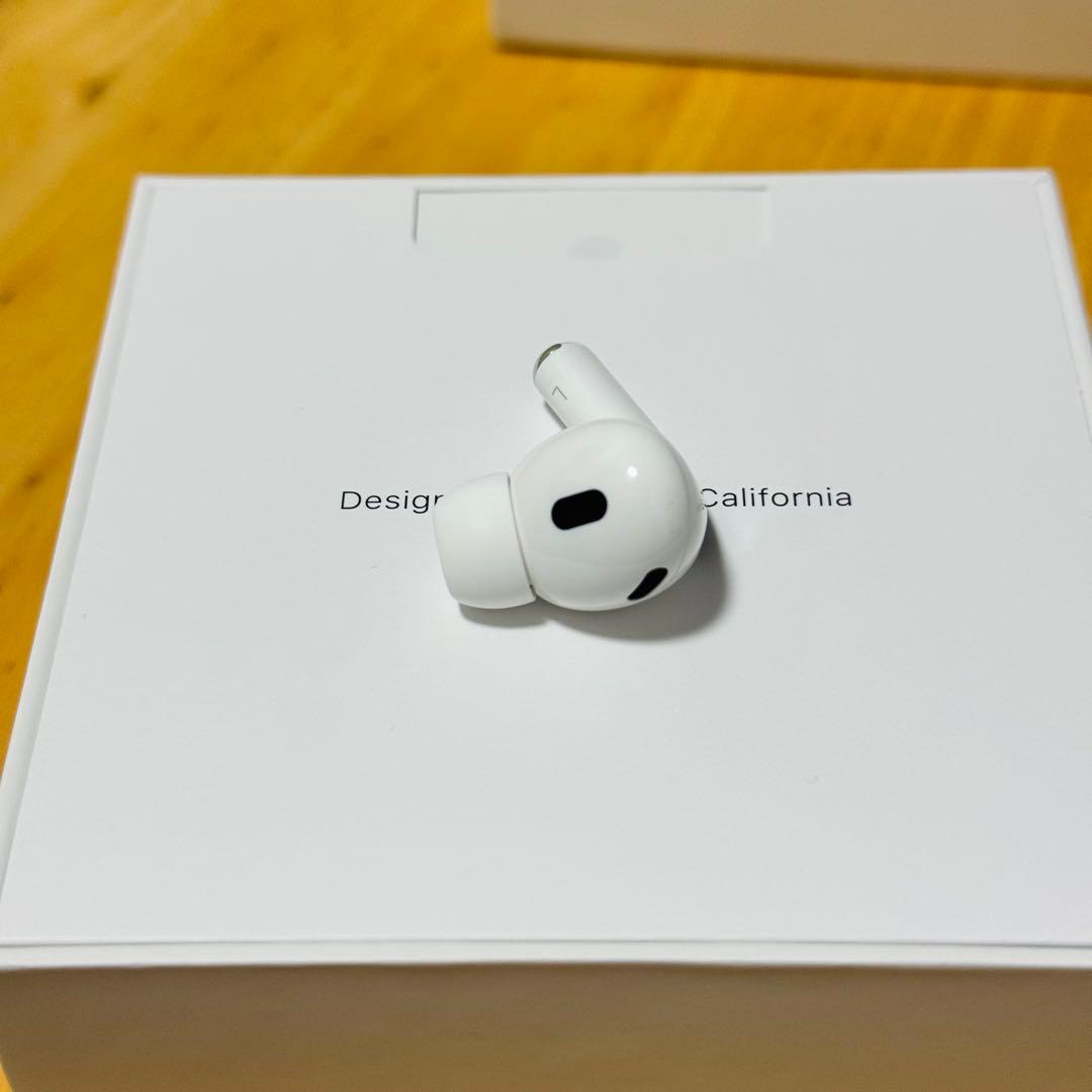 AirPods Pro 2 左イヤホン USB-C イヤホン　片側　L側　左耳