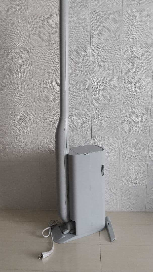 Panasonic セパレート型コードレススティック掃除機 MC-NS70F-H