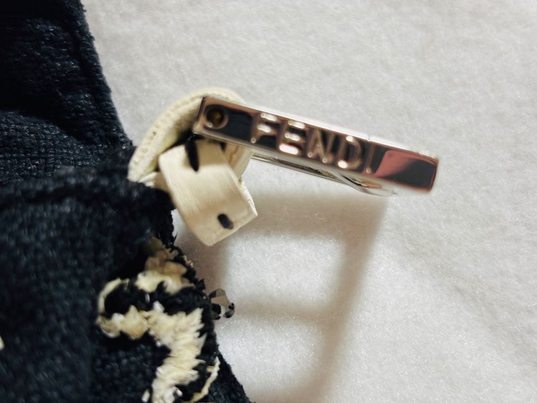 【ヴィンテージ】フェンディ　FENDI 刺繍 バッグ バケット バゲット　花