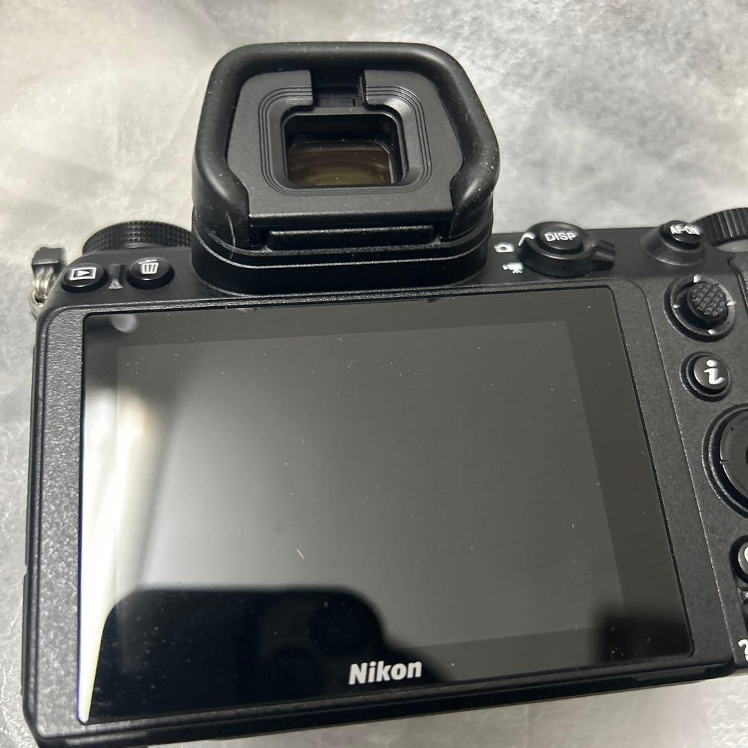 Nikon ミラーレスカメラ Z6 24-70 レンズキット Z6LK24-70