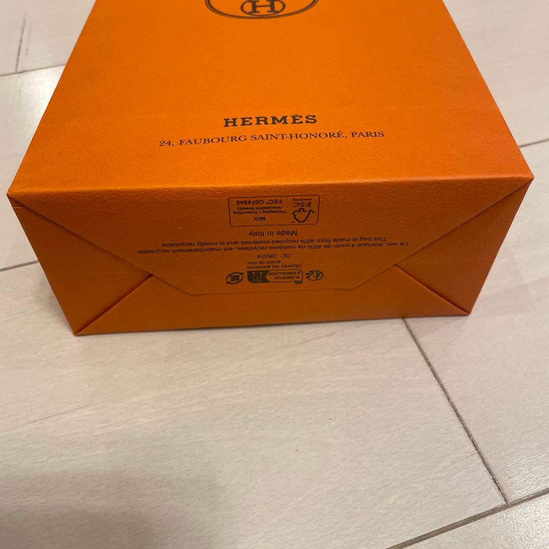 HERMÈS ボディローション ルバーブ 200ml