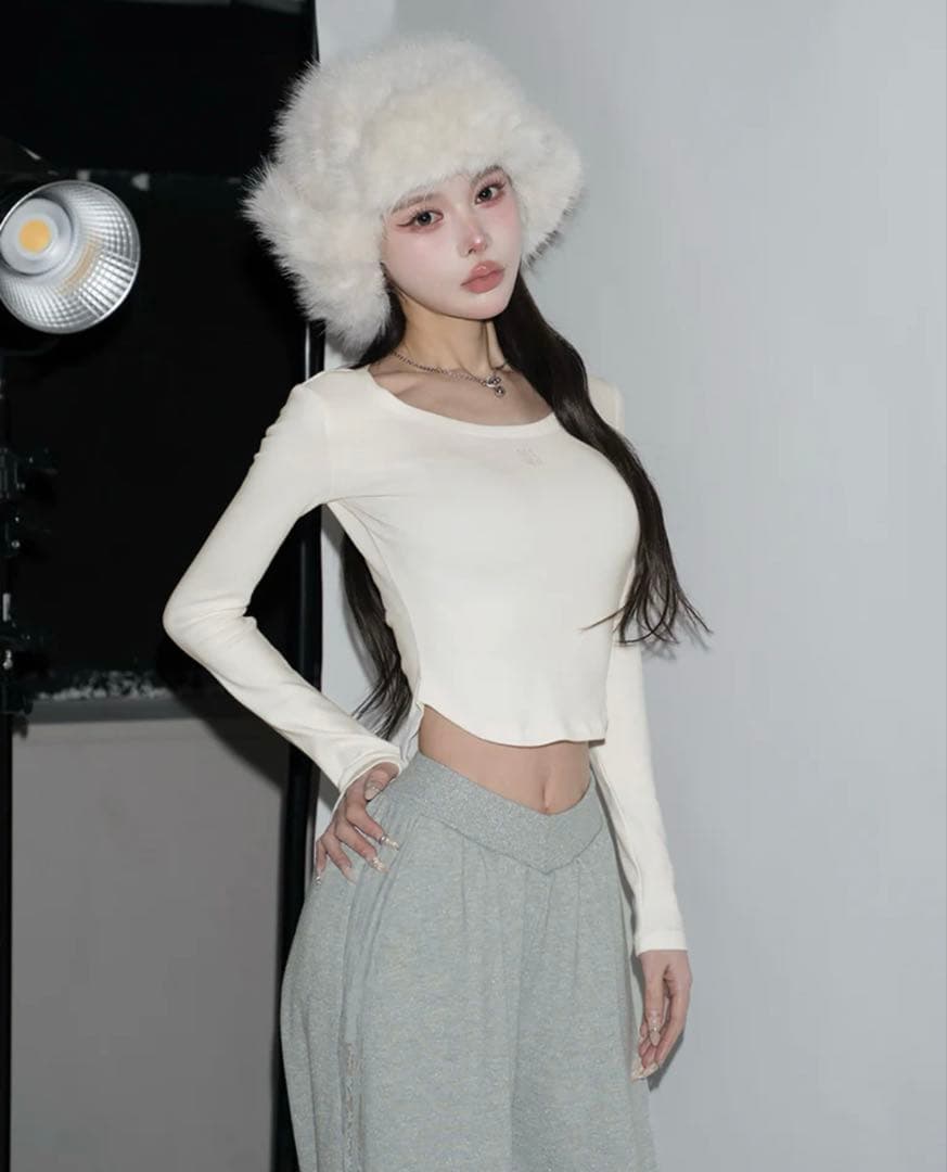 Darich♡ カーブシェイプシルエットロングTシャツ