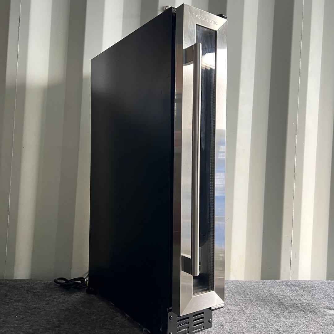 E47激安早い者勝ち✨Dometic ワインセラー スリムタワー ST7