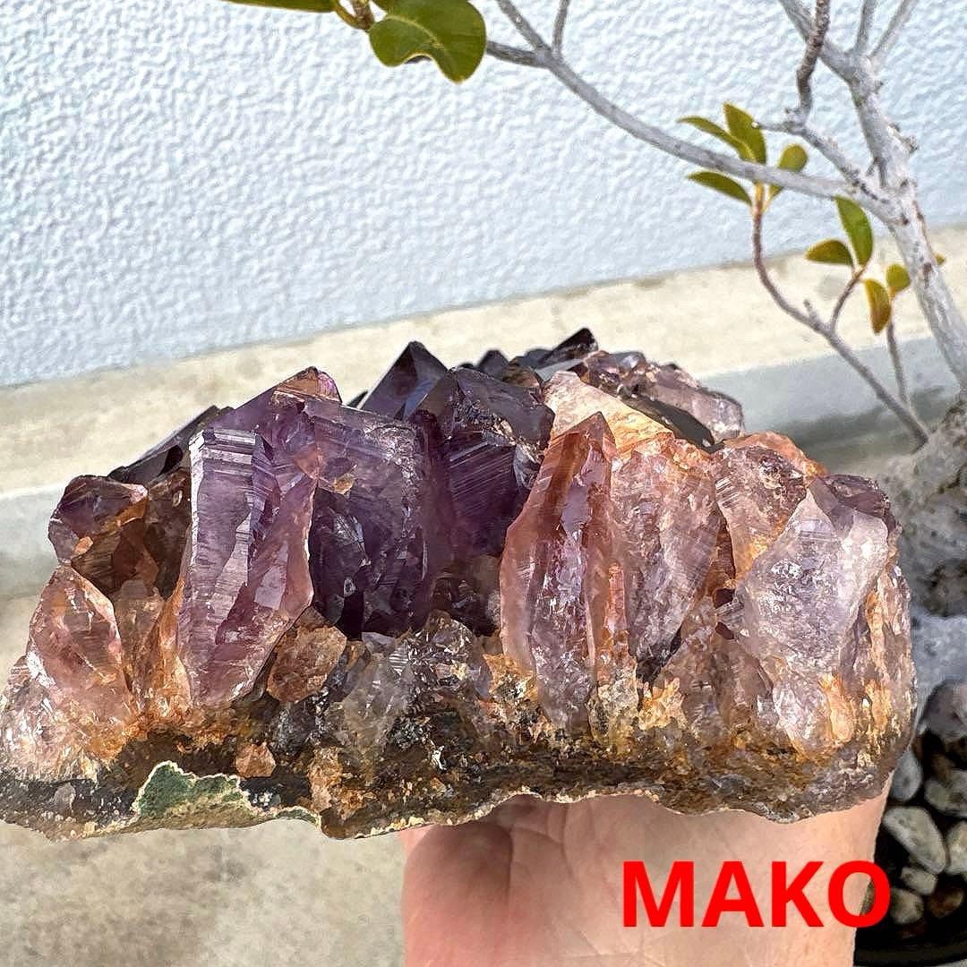 M1889☆アメジストクラスター1.5Kg☆ブラジル産☆天然石☆N60106-B