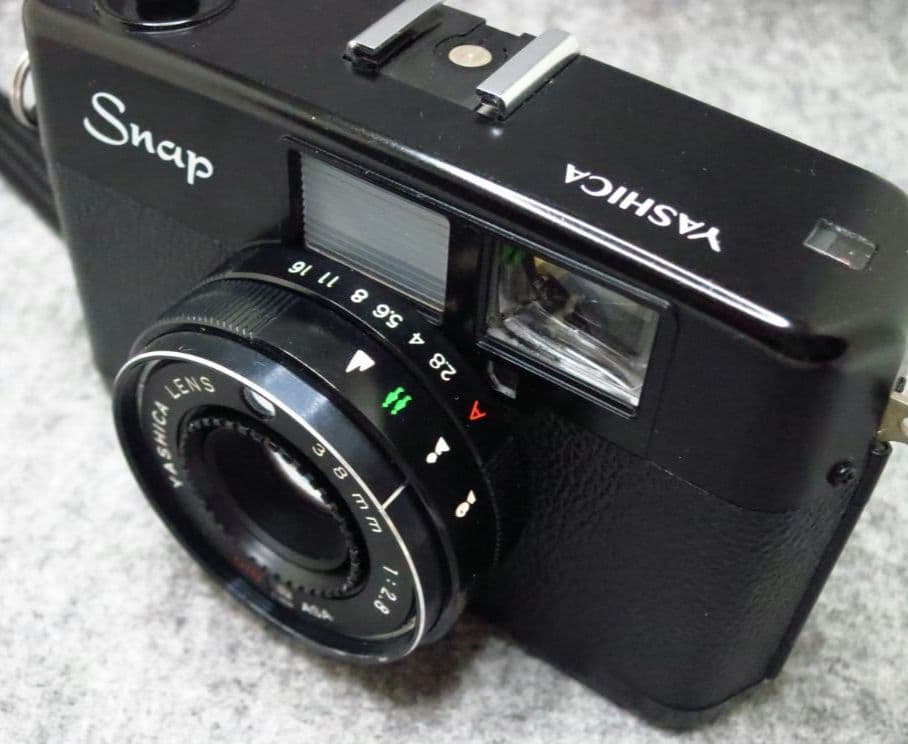 ヤシカ　Snap フィルムカメラ