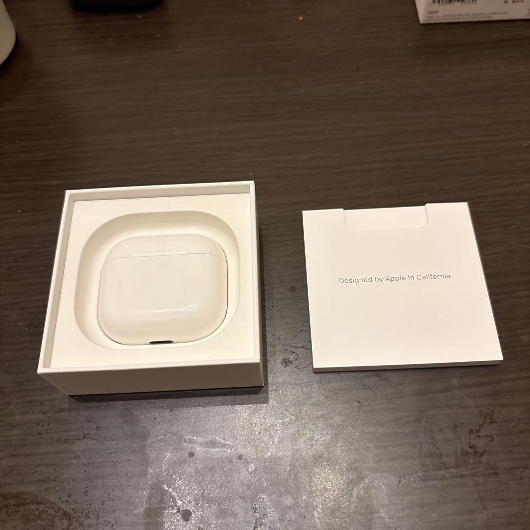 AirPods4　ノイズキャンセリング非搭載