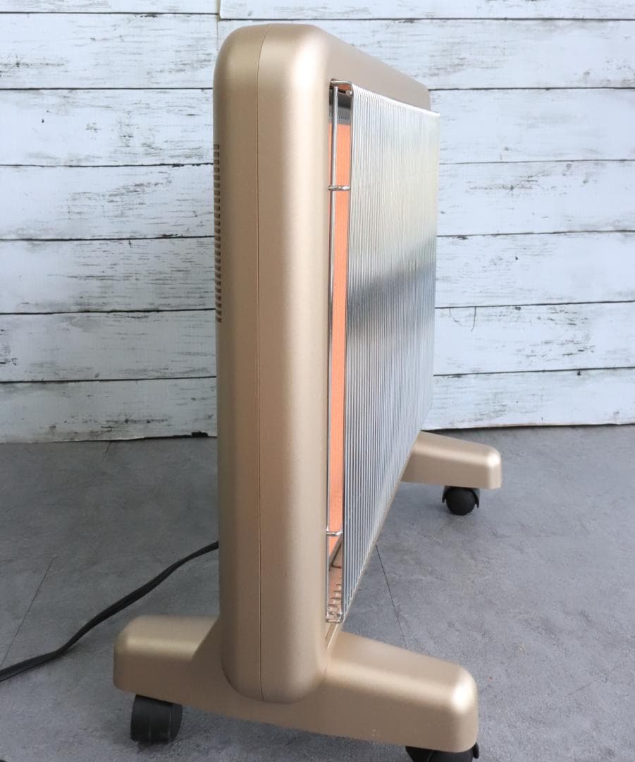 ◇サンルミエ・エクセラ7 N700L-GR 遠赤外線暖房器