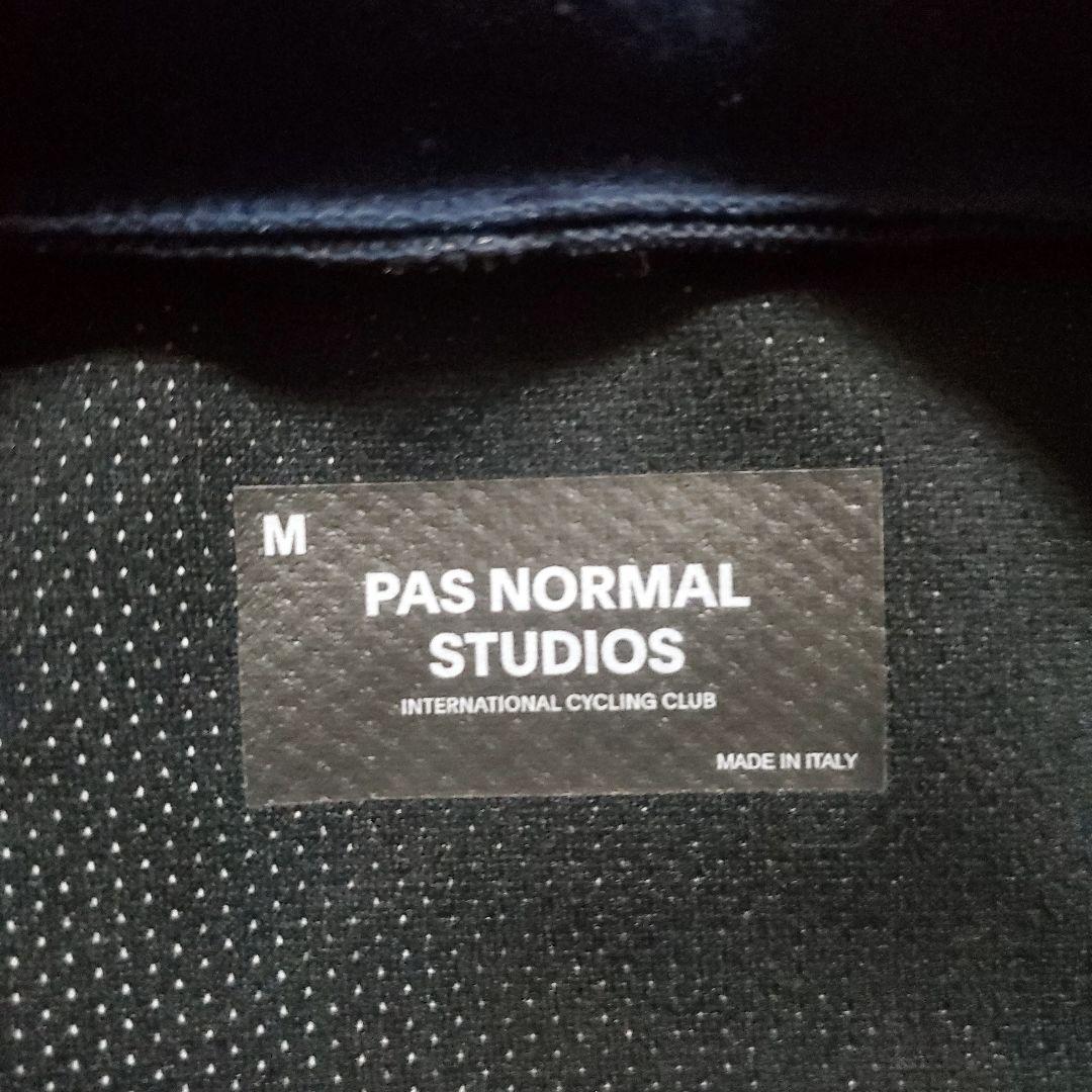 【美品】PAS NORMAL STUDIOSサイクルジャケット　紺M　イタリア製