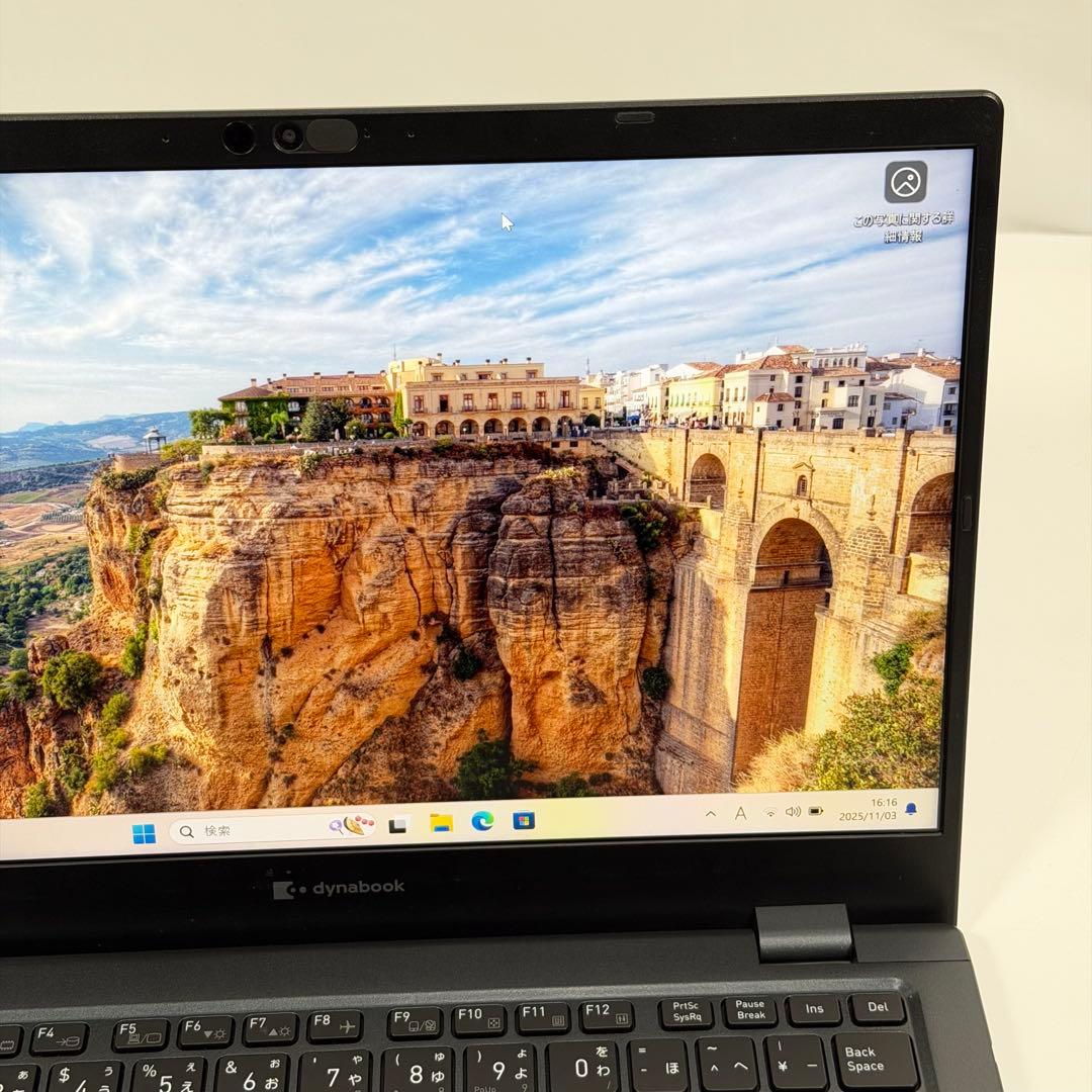 76.G83/KW i5第12世代 16G SSD512G Office2024