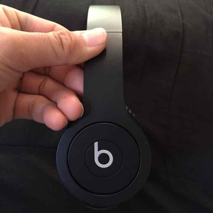 beats ヘッドホン