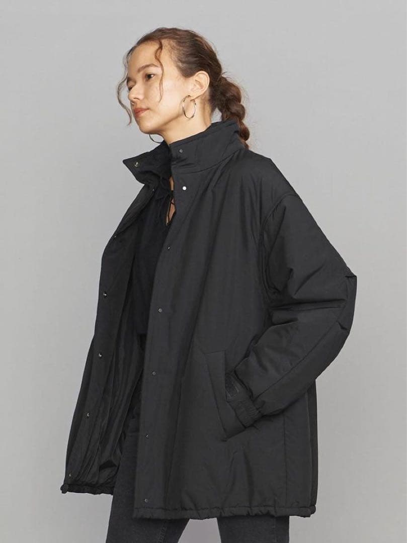 美品 ビューティ＆ユース BY ナイロンパフ スタンドドロースト ブルゾン 黒