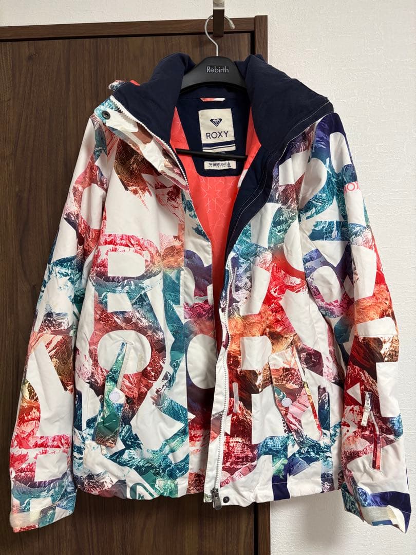〖プロフ確認下さい⋆⸜♡⸝‍⋆ 〗ROXY スノーボードウェア 上下セット