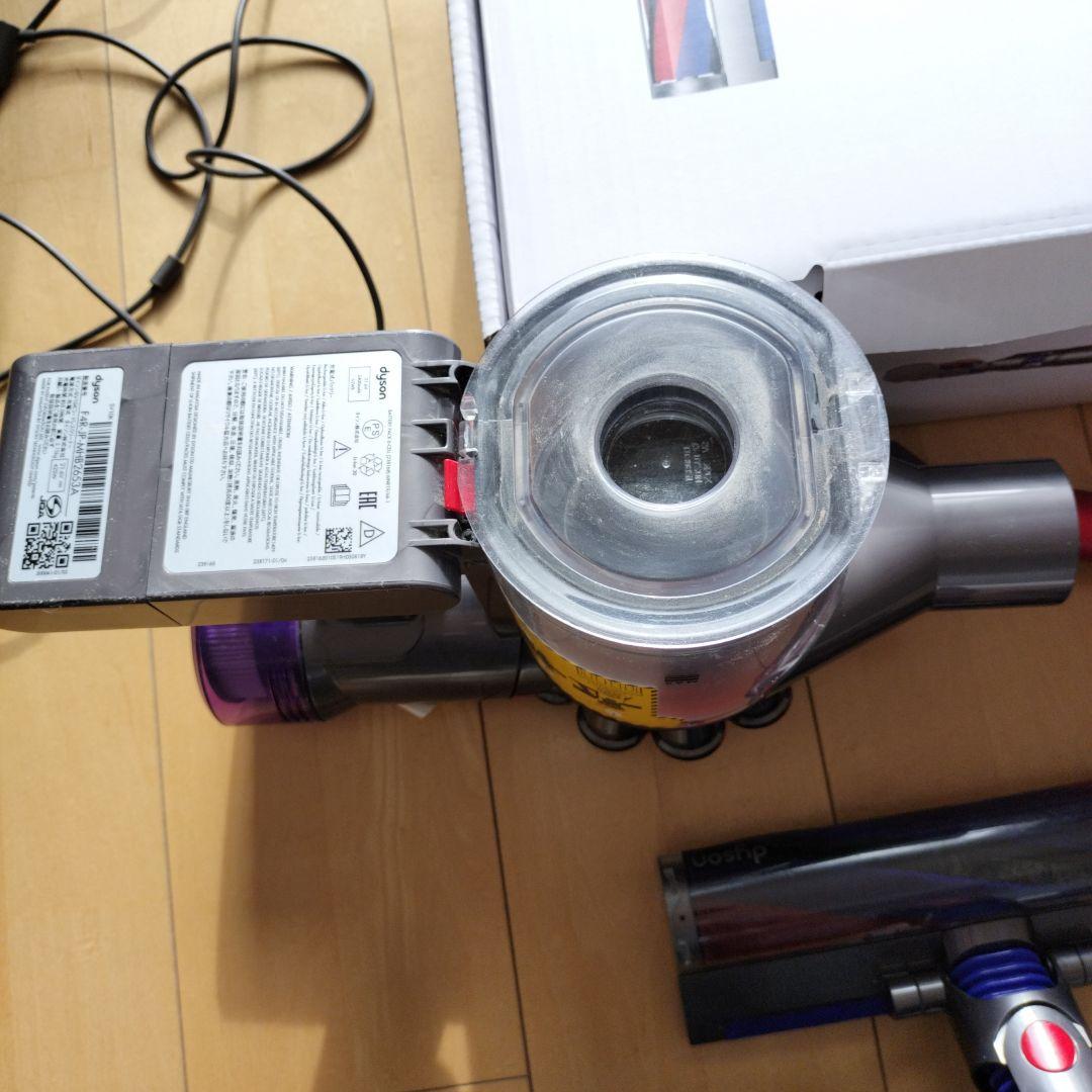 dyson ダイソン　V8 Slim Fluffy SV10KSLM