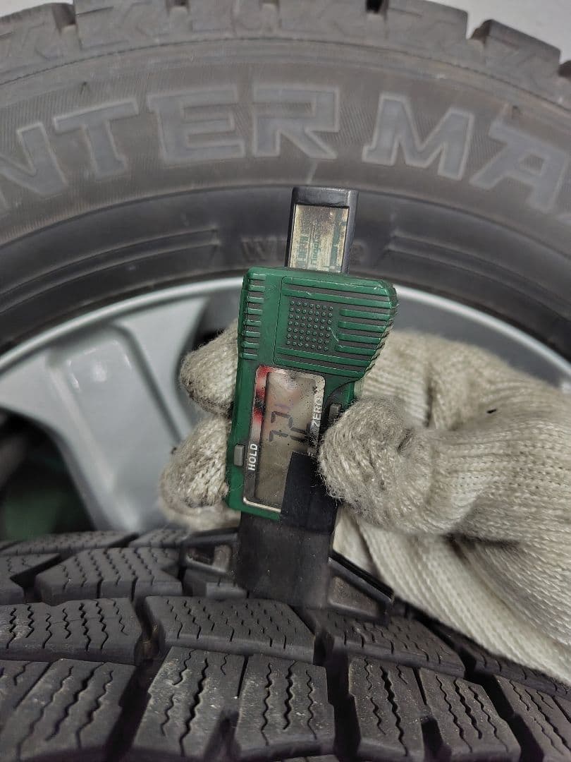 n*！様 DUNLOP 195/65R15 6Jインセット53 スタッドレス4本