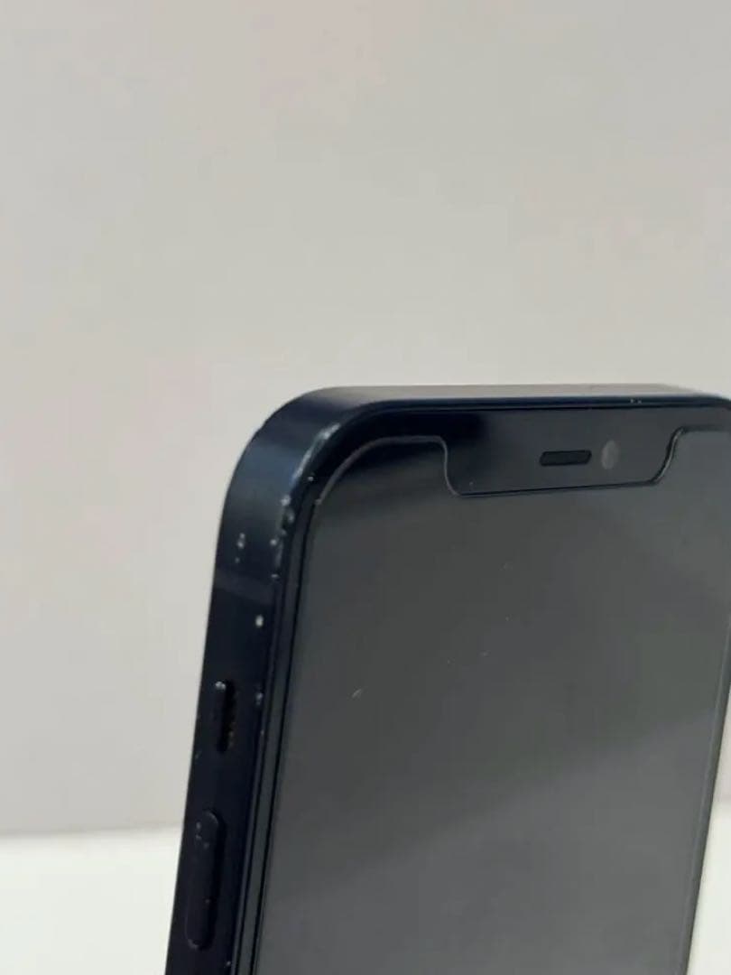 iPhone 12 ブラック 64 GB バッテリー80%