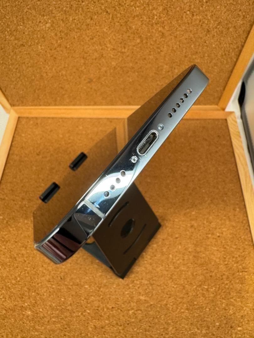 iPhone 13 Pro MAX シエラブルー 256 GB バッテリ100%