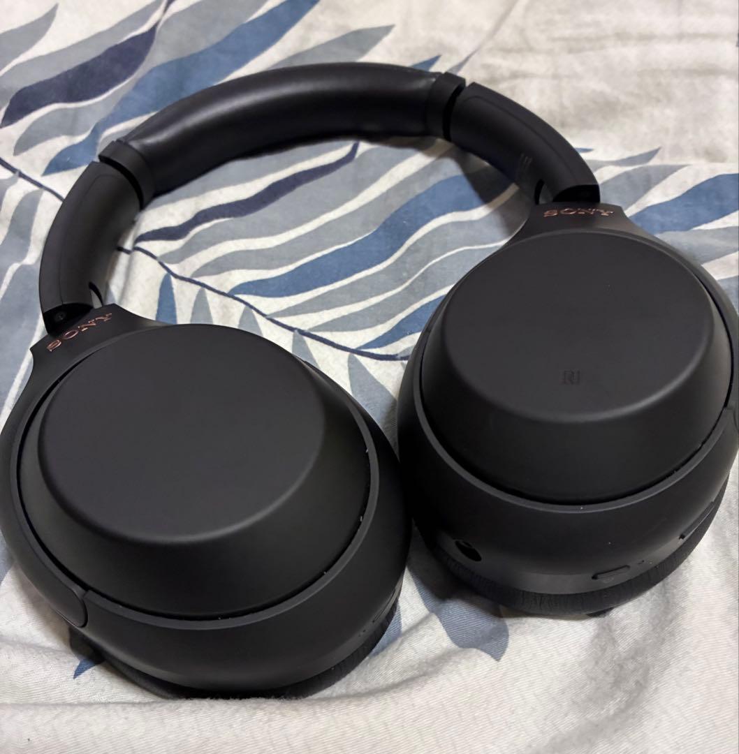 感動品・美品 Sony WH-1000XM4 ブラック