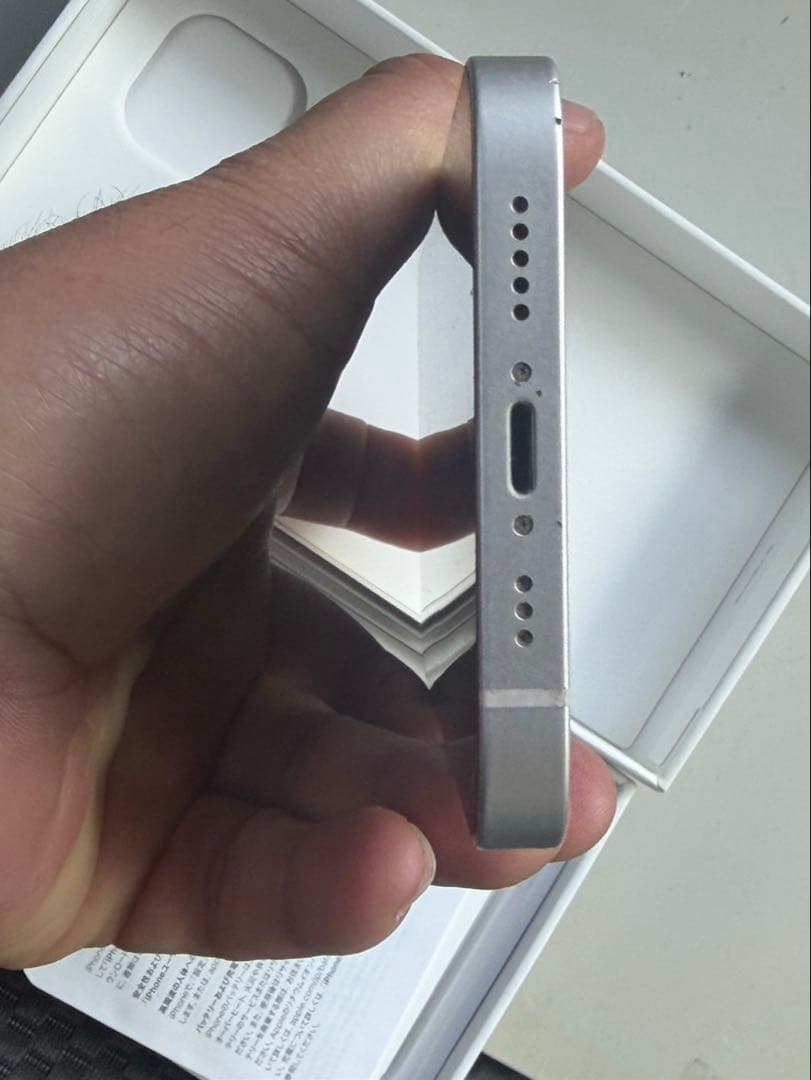 iPhone 14 ホワイト　SIMフリー