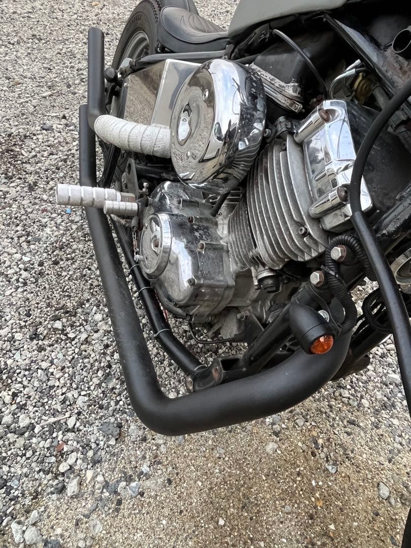 【在庫処分セール】早い者勝ち　ドラッグスター400 カチ上げ　マフラー　ブラック