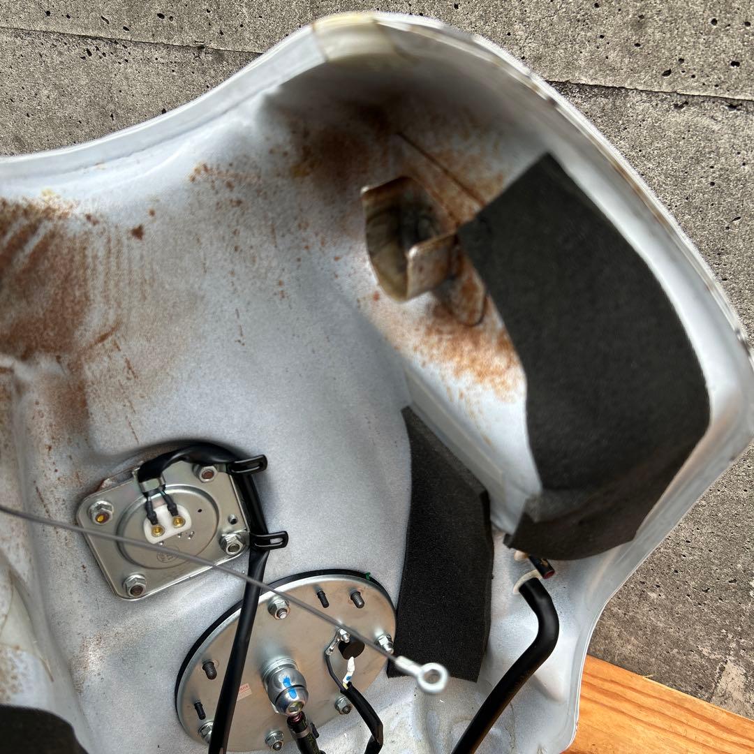 【転倒車両】CB1300SF（SC54）ガソリンタンク