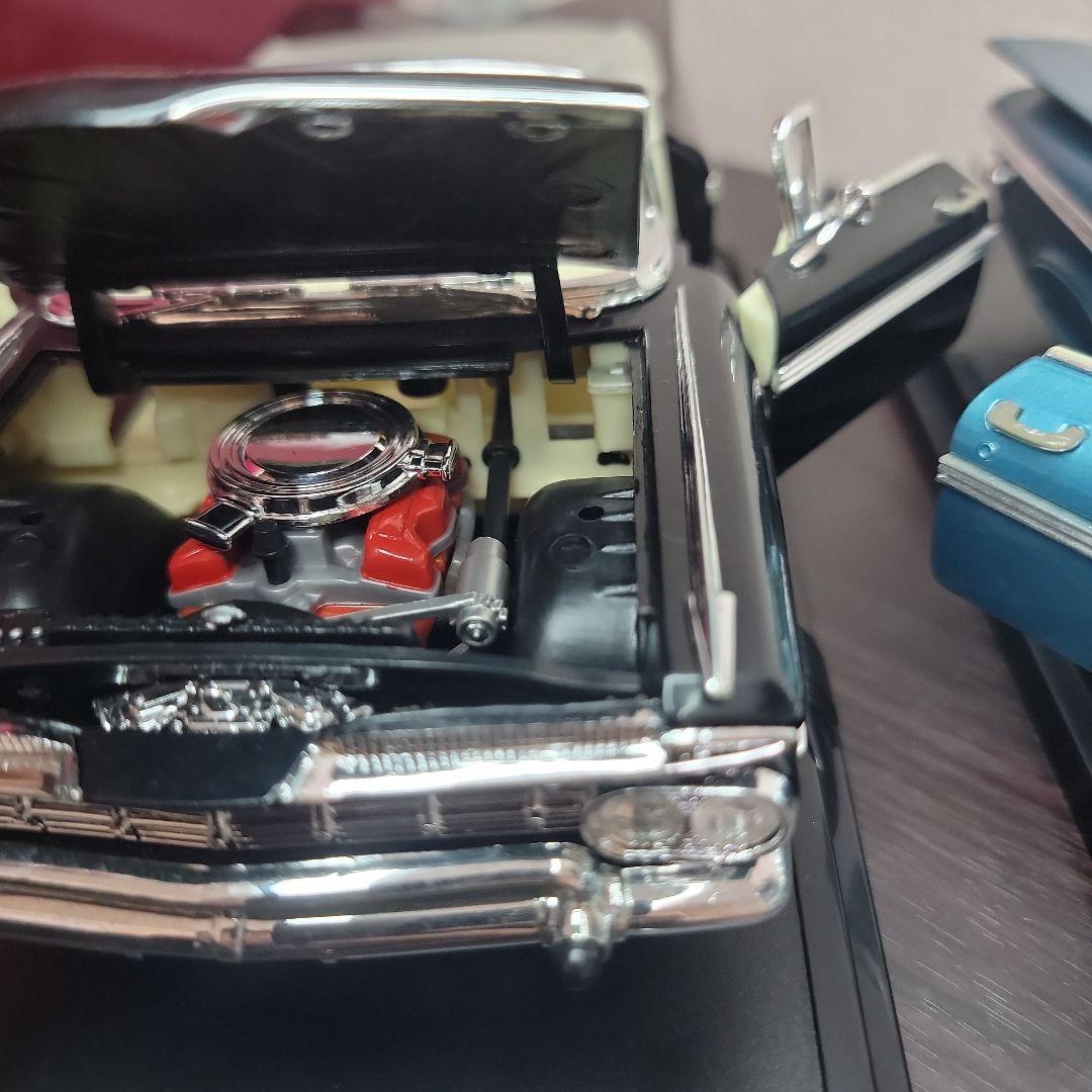 1/18 ダイキャストモデルカー3台