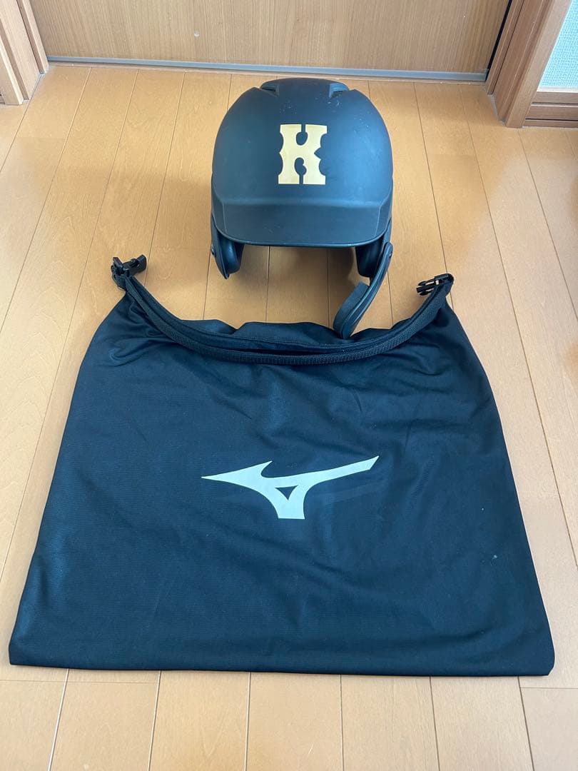 硬式用ヘルメット