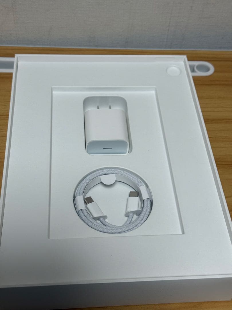 iPad Air M2 11インチ 128GB AppleCare+付き