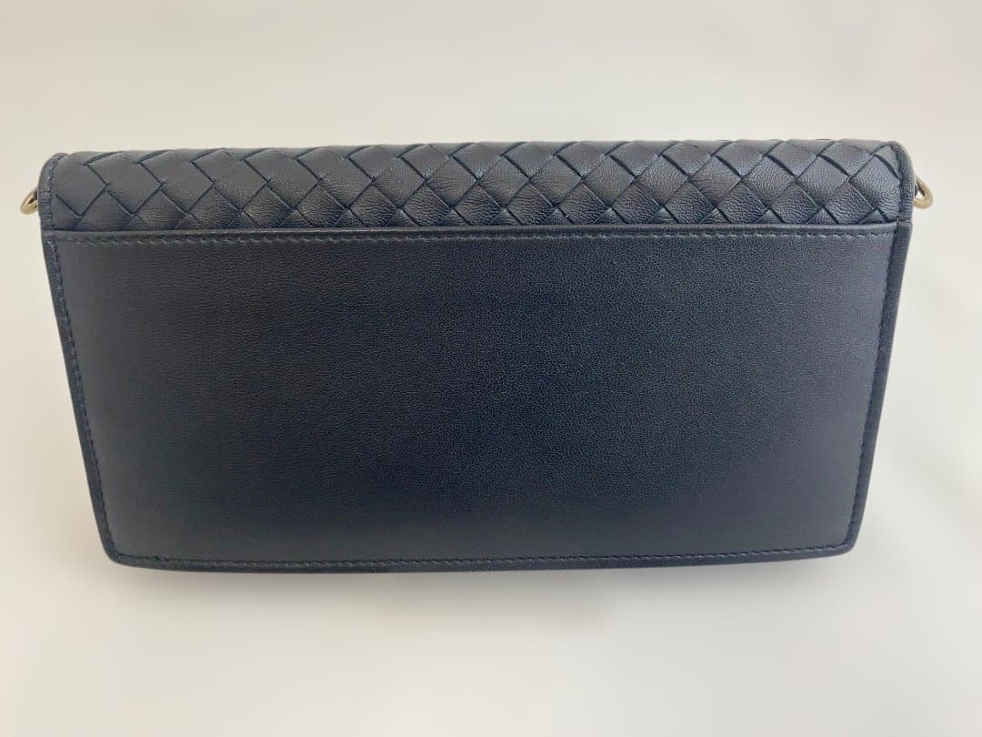 26日まで限定最終値下げ ボッテガ チェーンウォレット